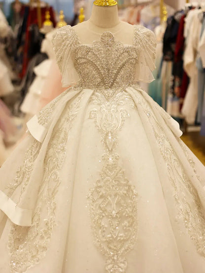 Luxury Arabic White Girl Quinceanera Dresses Beaded J095