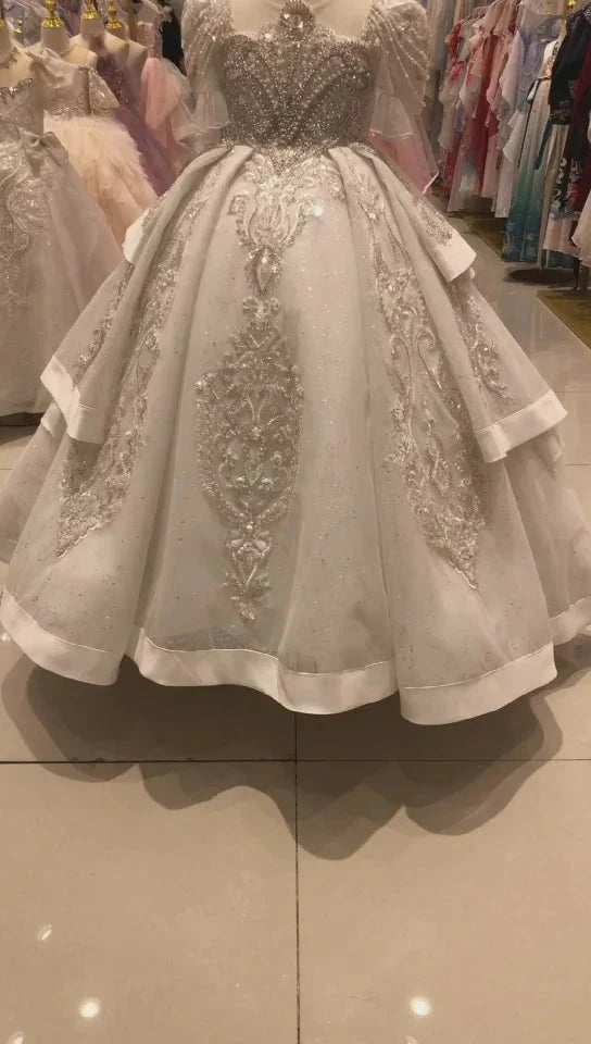 Luxury Arabic White Girl Quinceanera Dresses Beaded J095