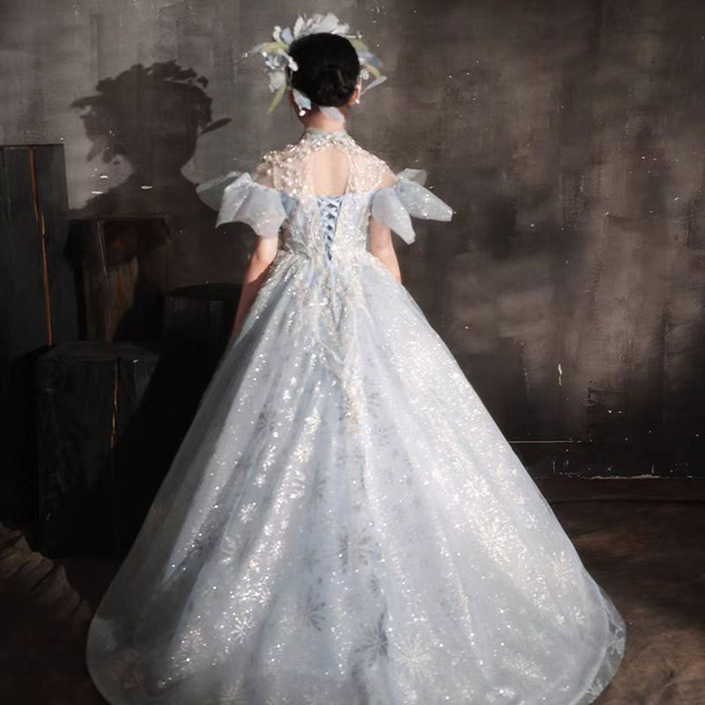 Luxury Blue Beaded Birthday Girl Dress Puffy Sleeve J319