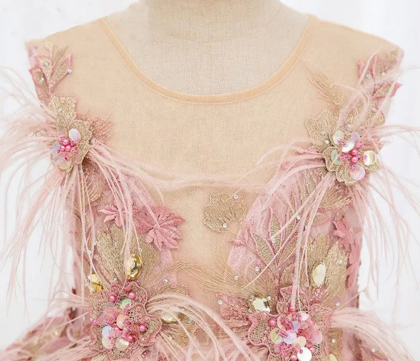 Luxury Dubai Pink Flower Girl Dresses Pearls Feathers Applique J068