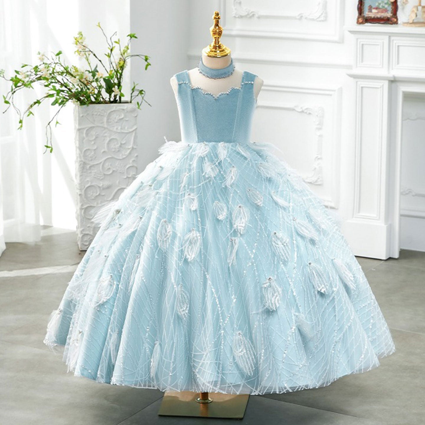 Luxury Dubai Sky Blue Girl dresses High-Neck Feather J128