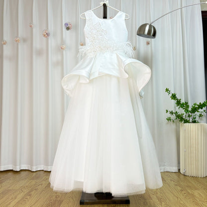 Luxury Dubai White Girl Dress 3D Flowers Beading Ball Gown J322