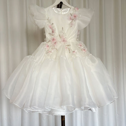 Luxury Dubai White Girl Dress 3D Flowers Beading Ball Gown J348