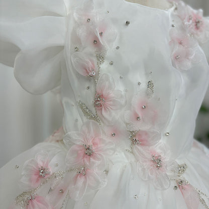 Luxury Dubai White Girl Dress 3D Flowers Beading Ball Gown J348