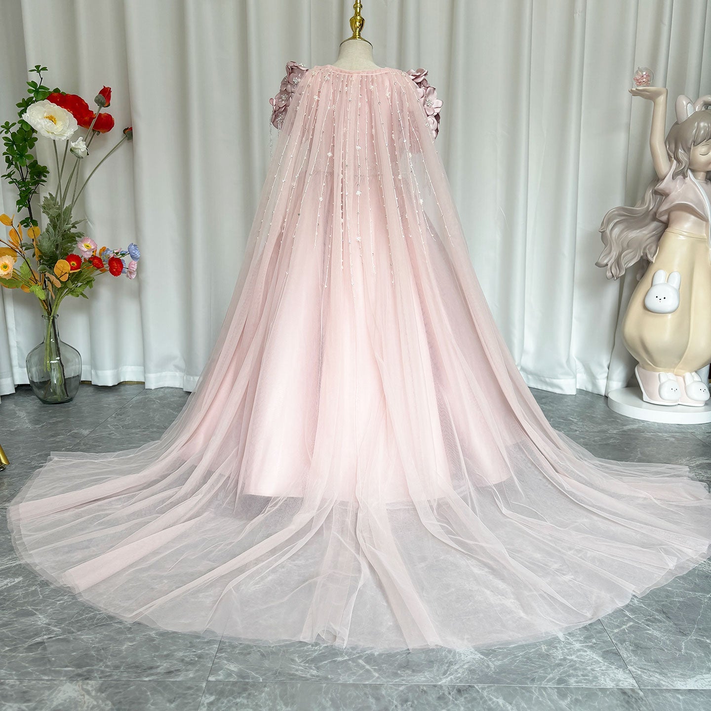 Luxury Dusty Pink Girl Dress Beadeds Arabic with Cap J037