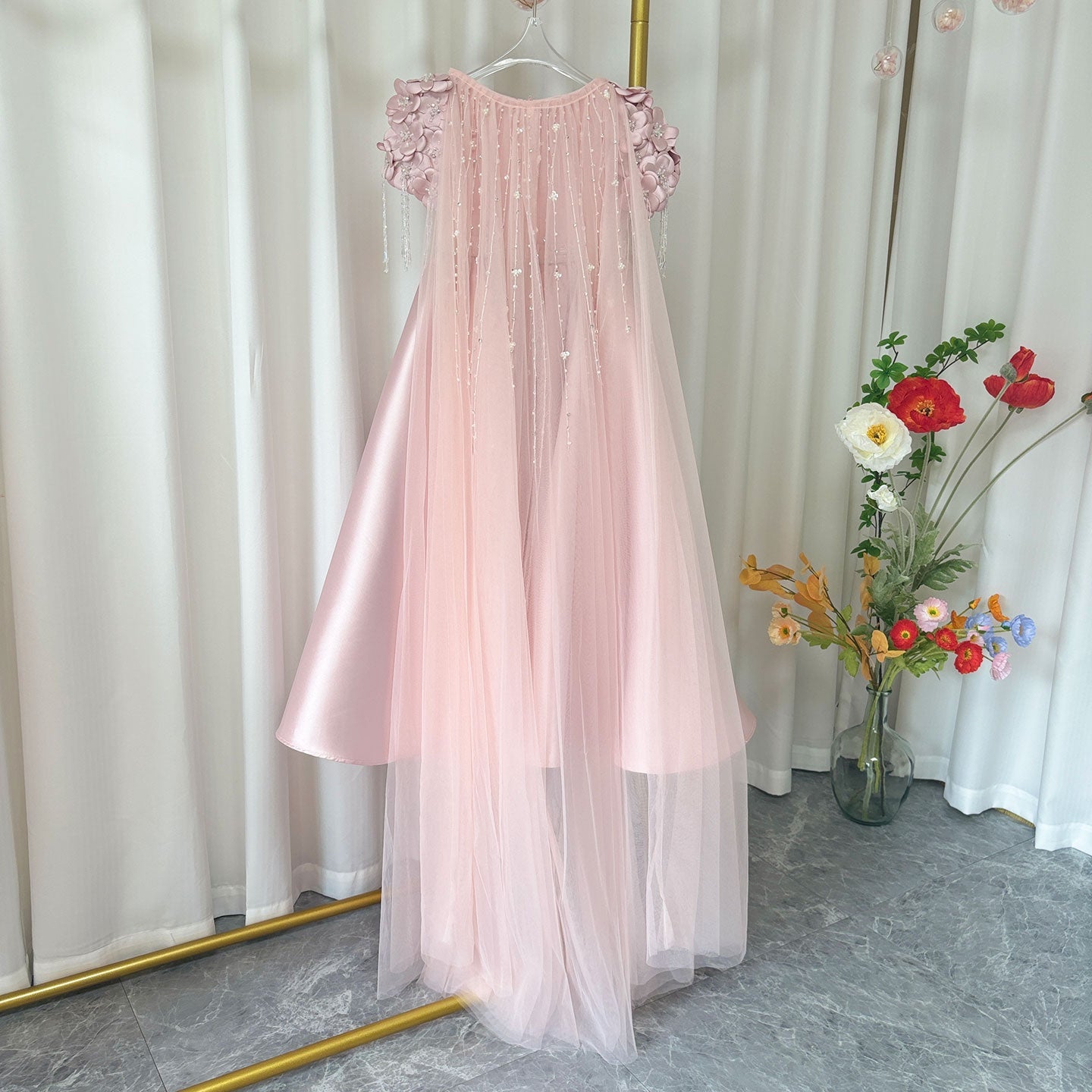 Luxury Dusty Pink Girl Dress Beadeds Arabic with Cap J037