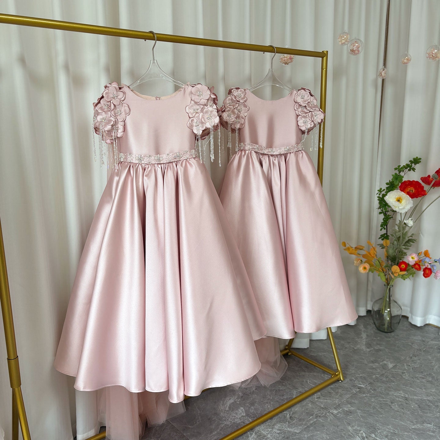 Luxury Dusty Pink Girl Dress Beadeds Arabic with Cap J037