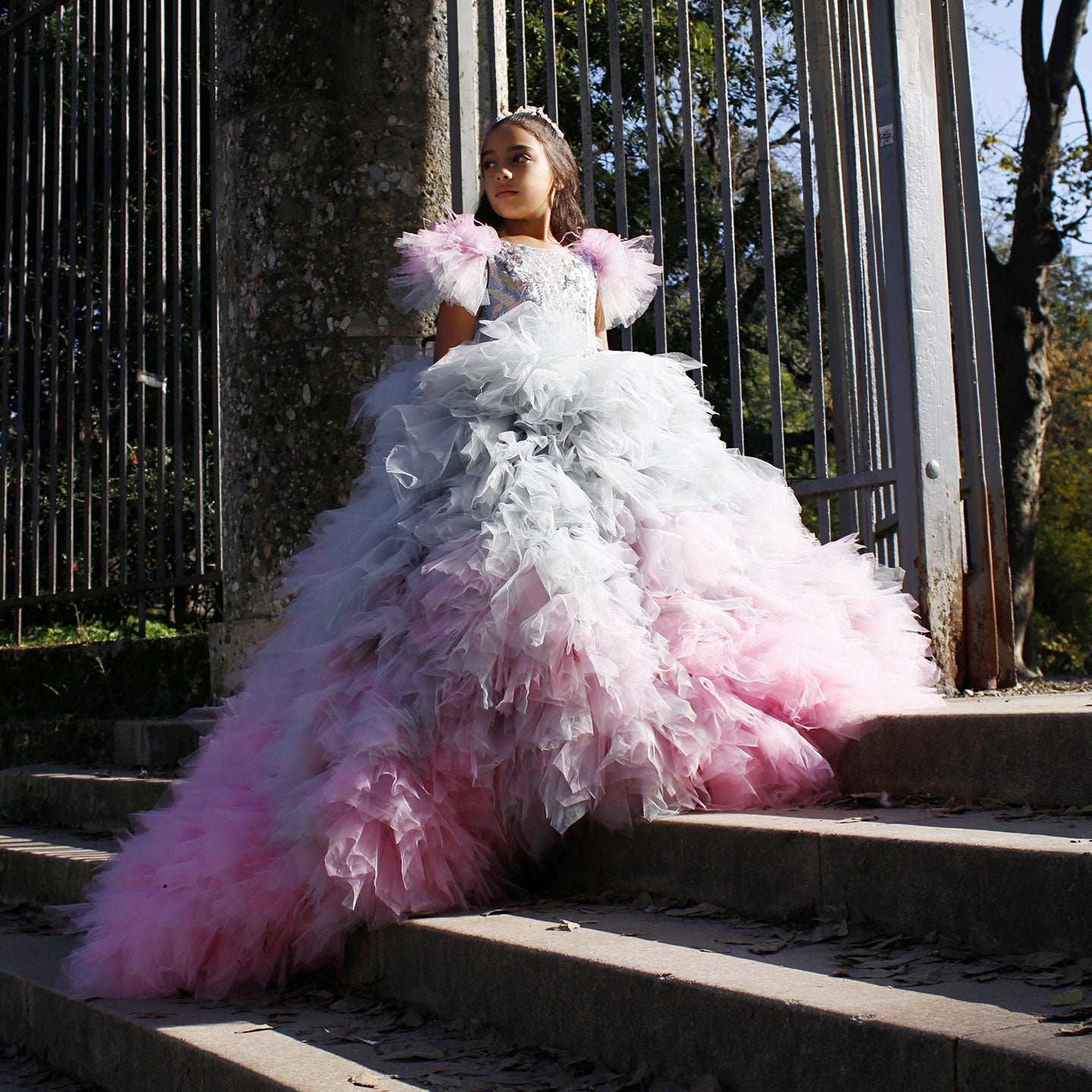 Luxury Girl Dress Feathers Beading Princess Prom Gown for Kids J163