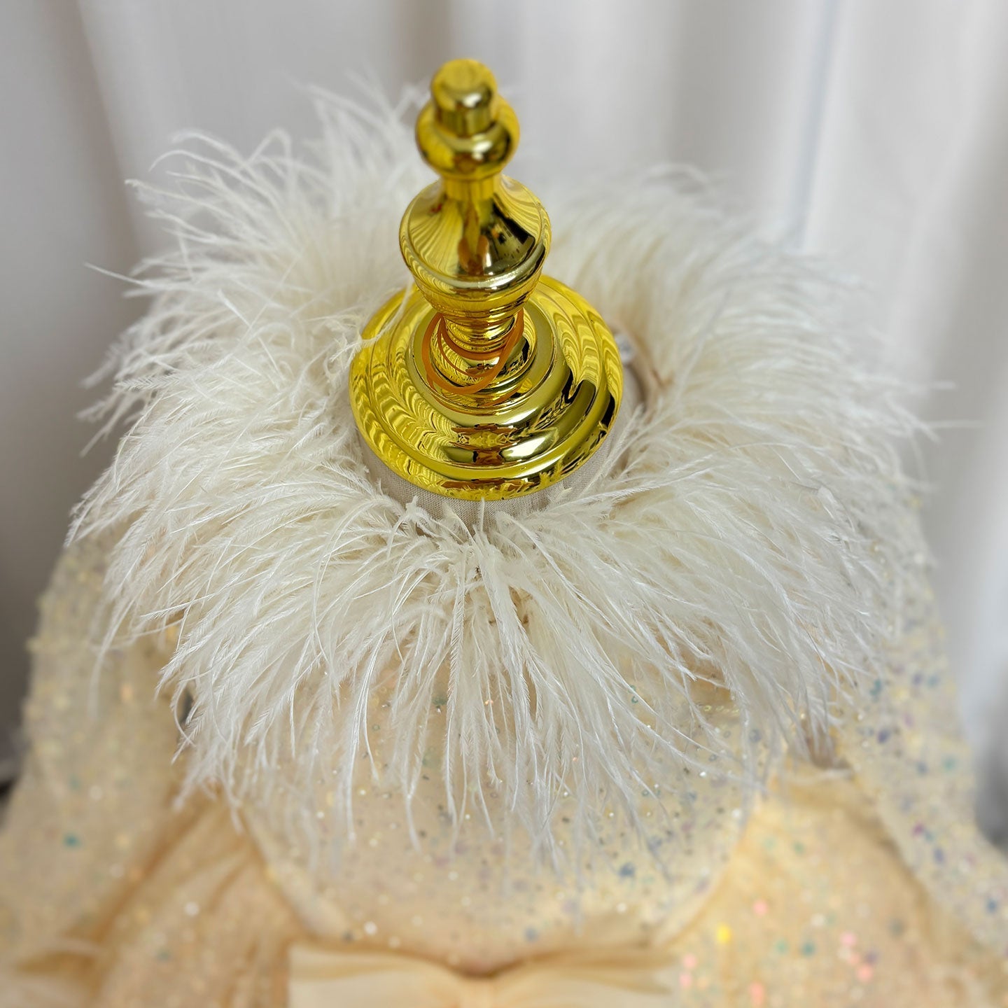 Luxury Gold Girl Dress Feathers Sequined Dubai Kids Wedding J320