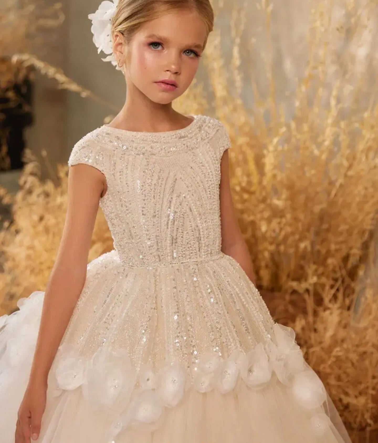 Luxury Ivory Flower Girl Dress Beading Elegant Princess Kids J265