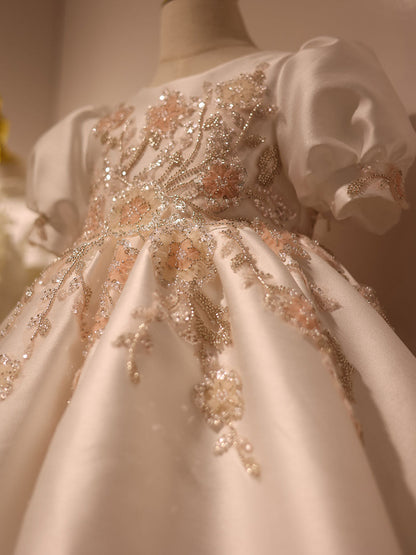 Luxury Off White Flower Girl Dresses Dubai Beading Sequined Princess J085