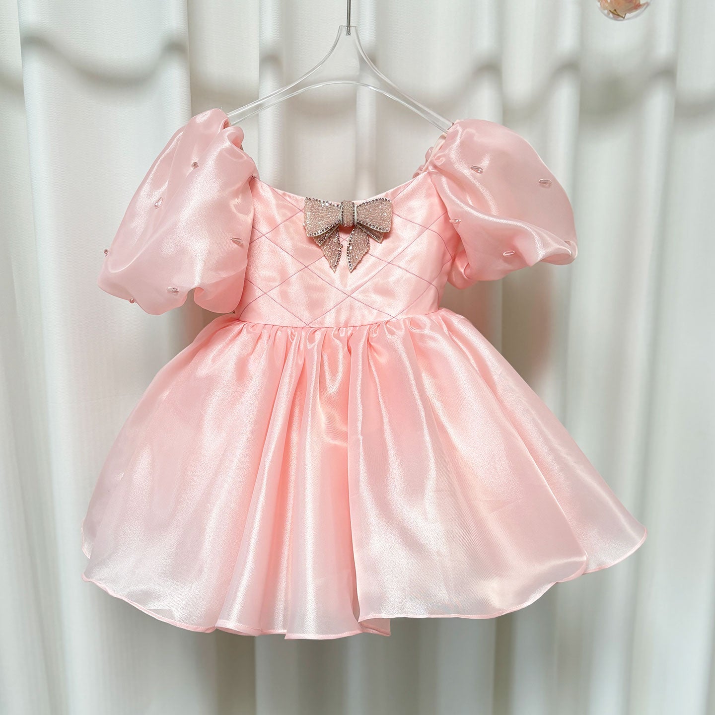 Luxury Pink Girl Dress Beaded Puffy Sleeve Bow Dubai Princess M032