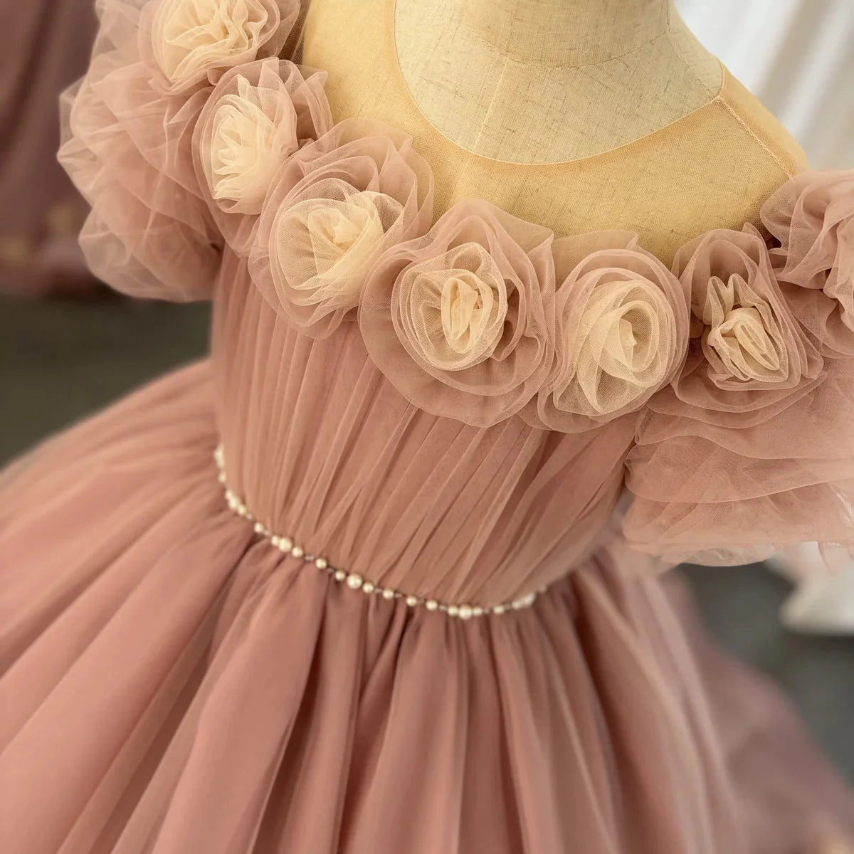 Luxury Pink Girl Dress Handmade Flowers Princess Quinceañera J150