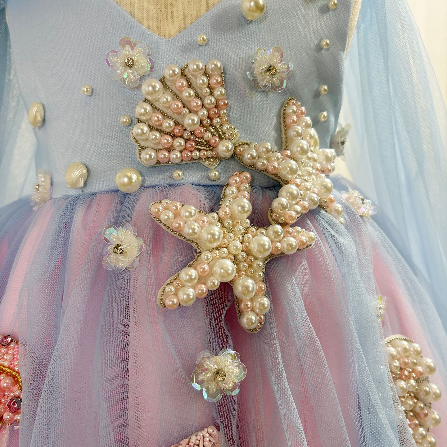 Luxury Sky Blue Baby Flower Girl Dresses Beaded Arab Pearls J072