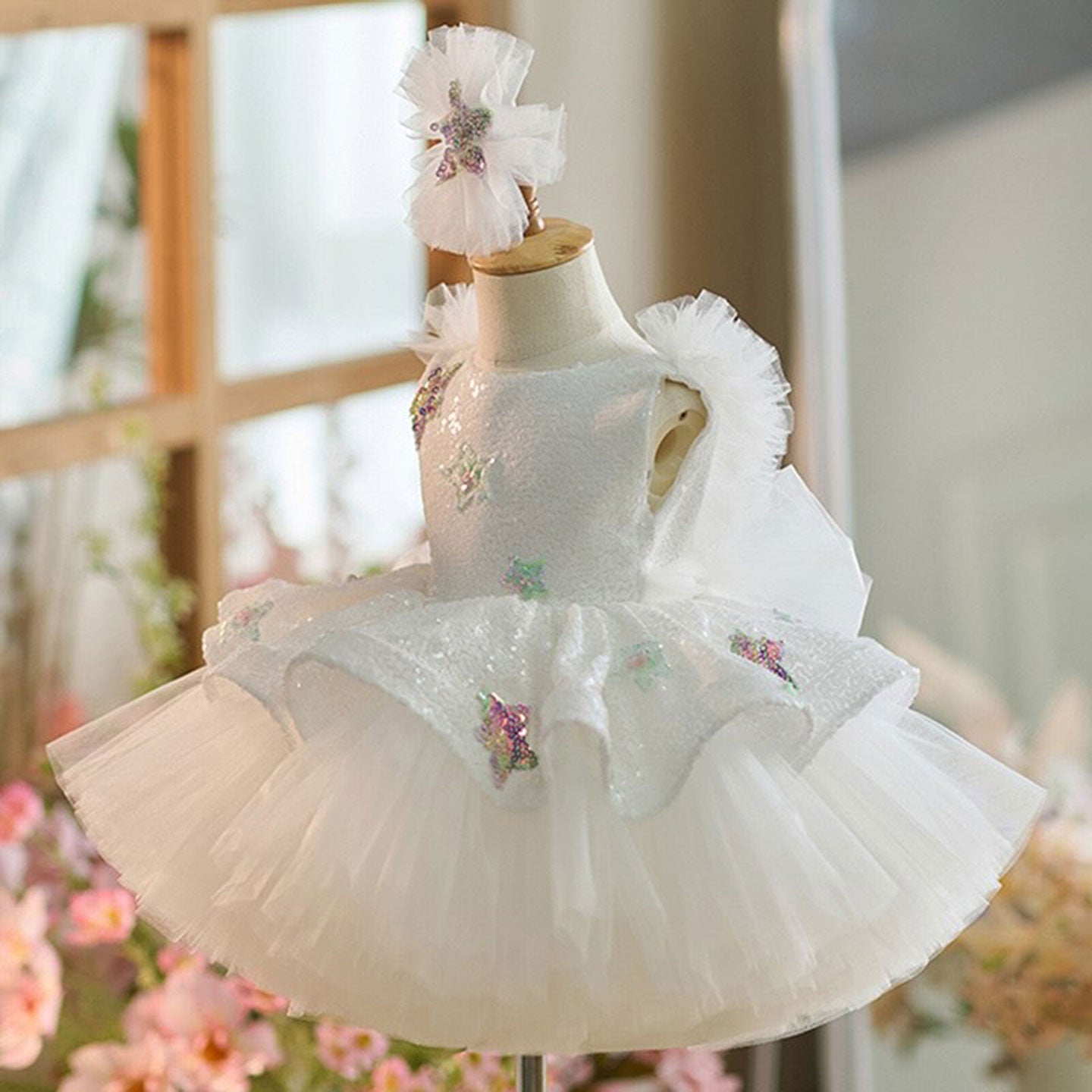 Sequins White Flower Girl Dress Knee Length Arabic Princess Gown J281