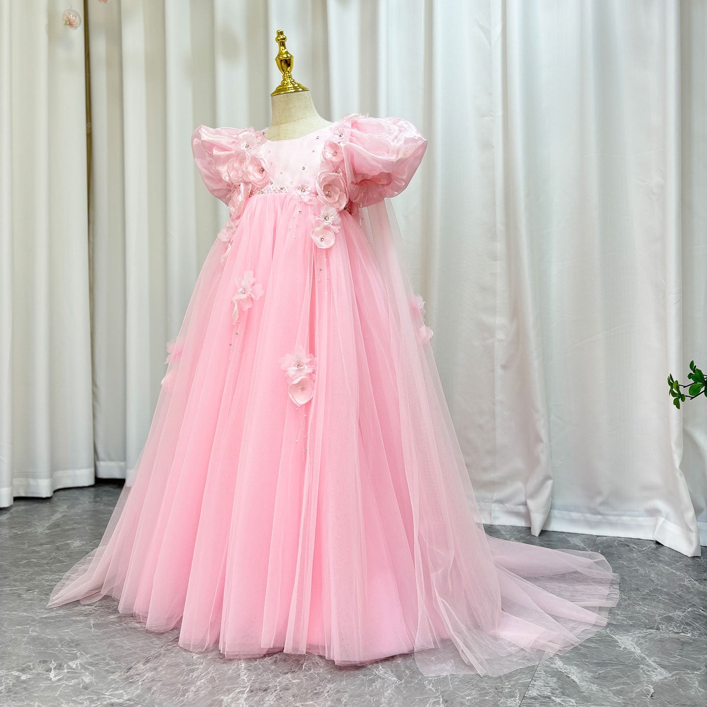 Sky Blue Arabic Flower Girl Dresses Crystal with Cape 3D Flowers J098