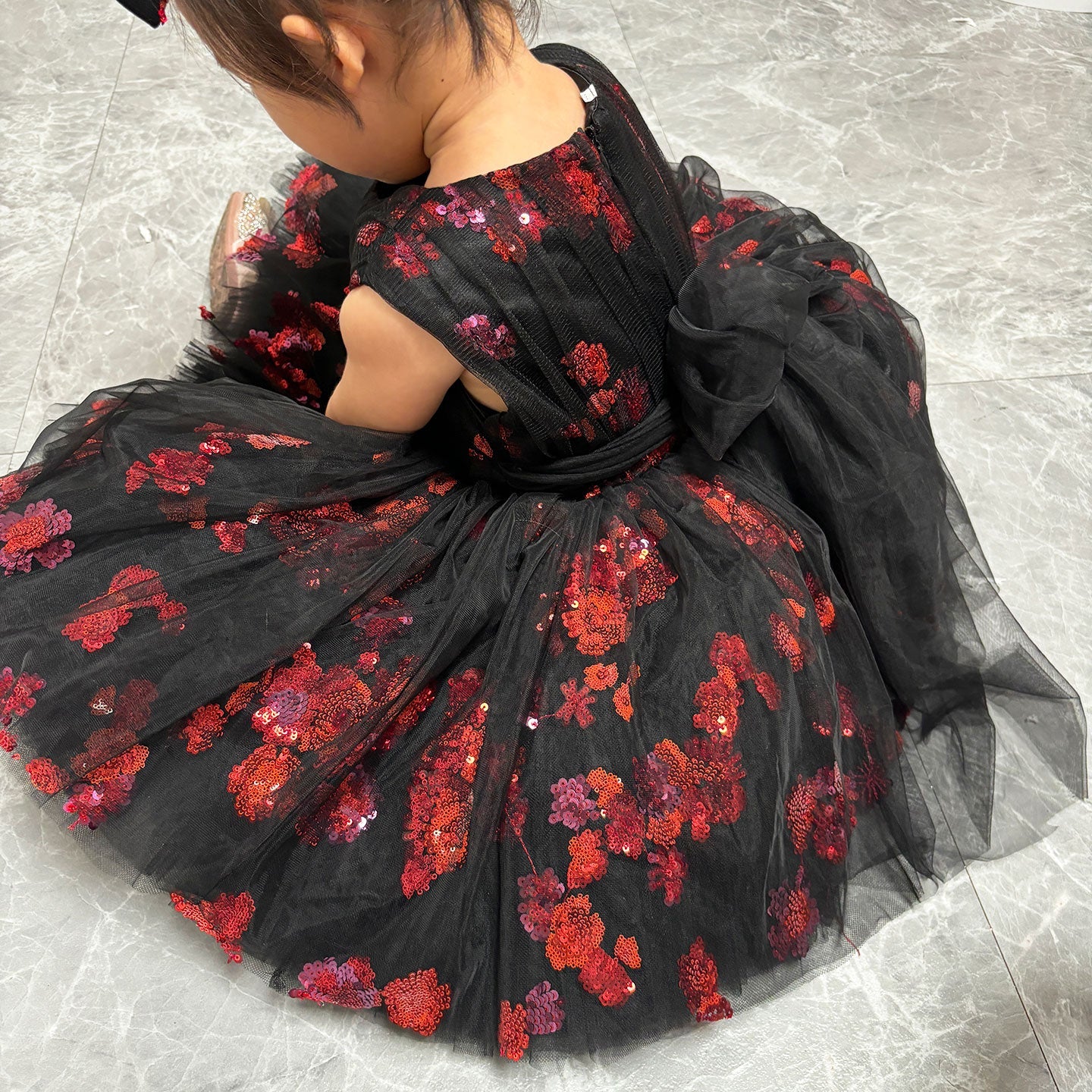 Super Cute Black Baby Lace Knee Length Girl Dress J252