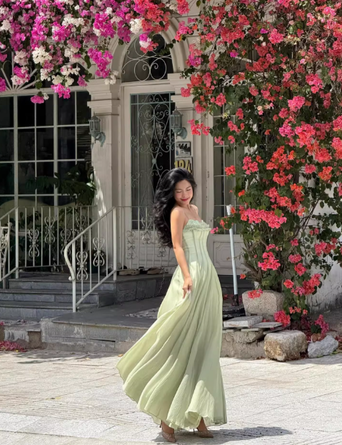 Gentle A Line Spaghetti Strap Green Chiffon Long Prom Dress Party Dress SH3021
