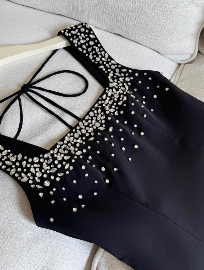 Cute A Line Strap RhineStone Burgundy Satin Short Party Dress Homecoming Dress SH2820