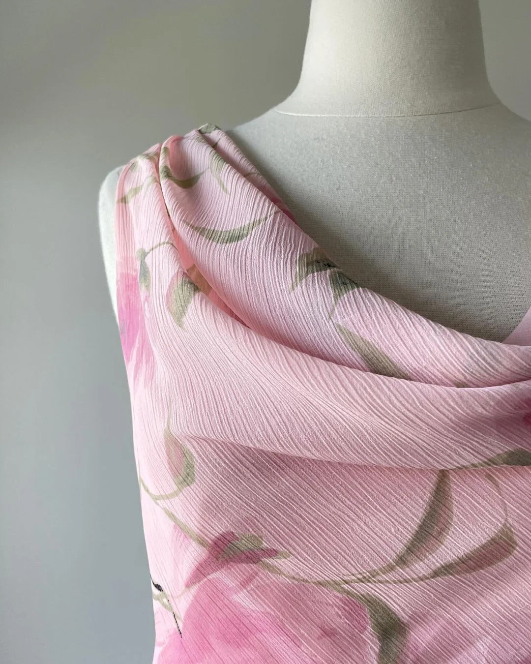 Cute Pink Printed Swing Neck Sleeveless Chiffon Prom Dress P3395