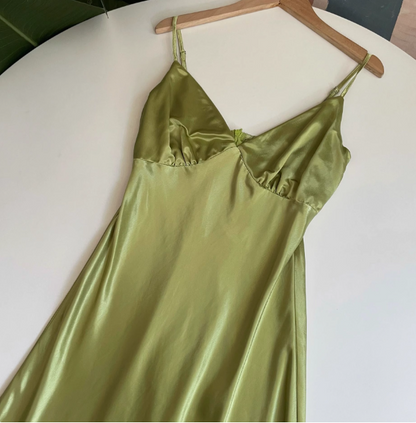 Simple V-neck Strap Satin Green Prom Dress P3401
