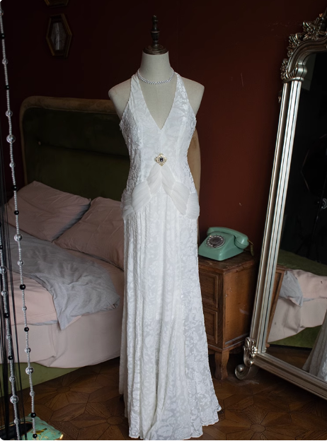 Sexy Lace Halter V Neck Mermaid Prom Dress P3482