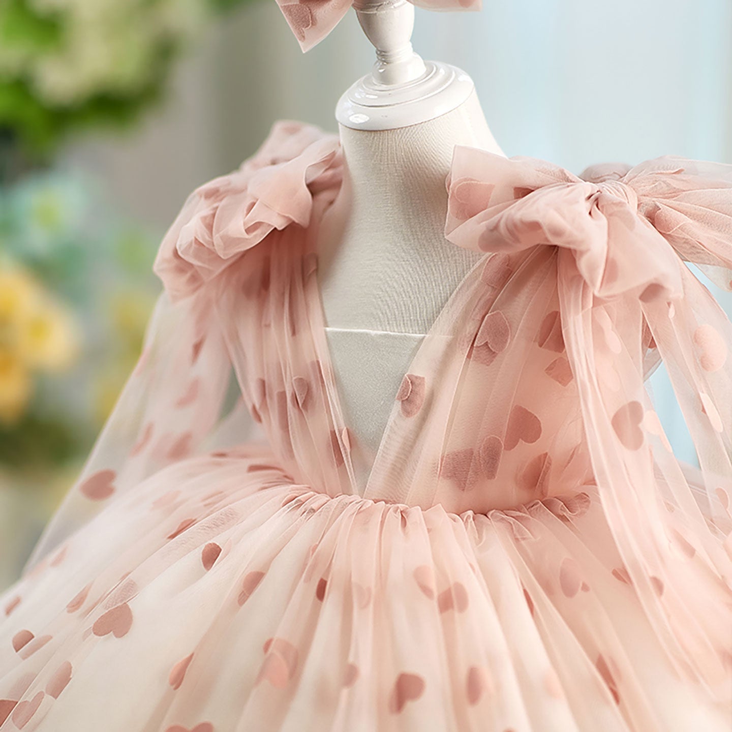 V-Neck Long Sleeve Tulle Flower Girl Dress with Bow D059