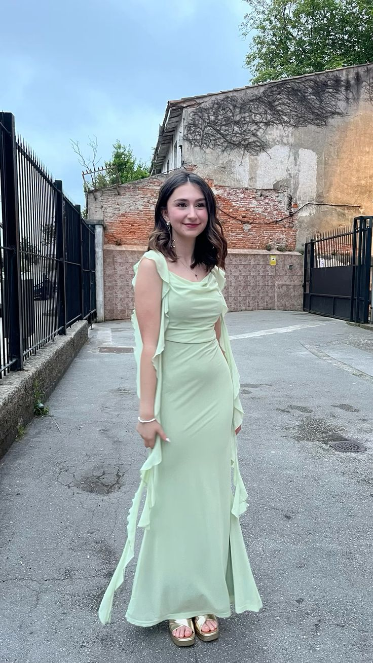 Cute Light Green Chiffon Ruffle Mermaid Wedding Guest Dress Formal Bridesmaid Dress D1092