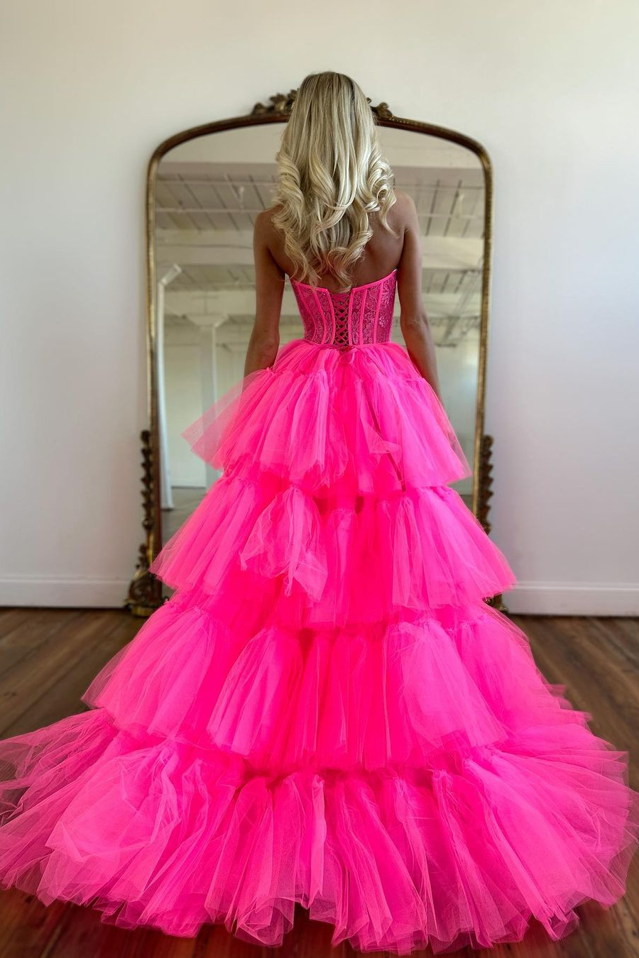 Beautiful Pink Prom Dress Sleeveless Tulle Gown With Train YL0113