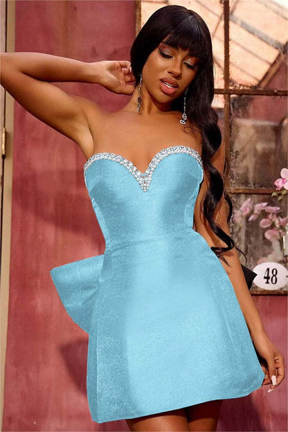 Hellodresses Black Strapless Sweetheart Sleeveless Short Homecoming Dress With Bowknot