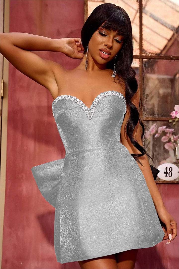 Hellodresses Black Strapless Sweetheart Sleeveless Short Homecoming Dress With Bowknot