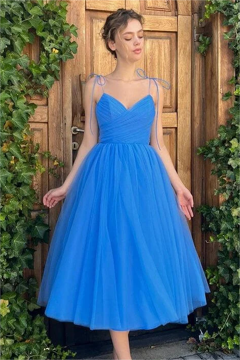 Hellodresses Chic Blue Tulle Spaghetti Strap Sleeveless V Neck A Line Homecoming Dress
