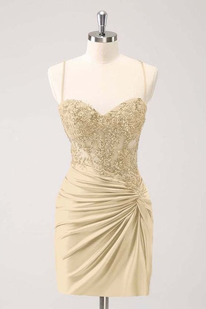 Chic Spaghetti Strap Sweetheart Short Homecoming Dress With Appliques HC0142