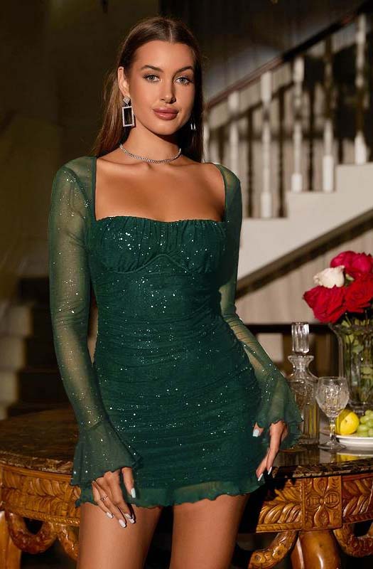 Sequins Long Sleeves Square Short Homecoming Dress With Ruffles HC0145
