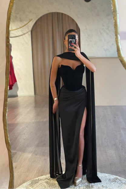 Charming Black Satin Strapless Sleeveless Velvet Long Split Prom Dress with Scarf | Zelldresses