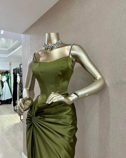 Elegant Royal Blue Spaghetti-Straps Rhinestone Pleated Split Prom Dress | Zelldresses