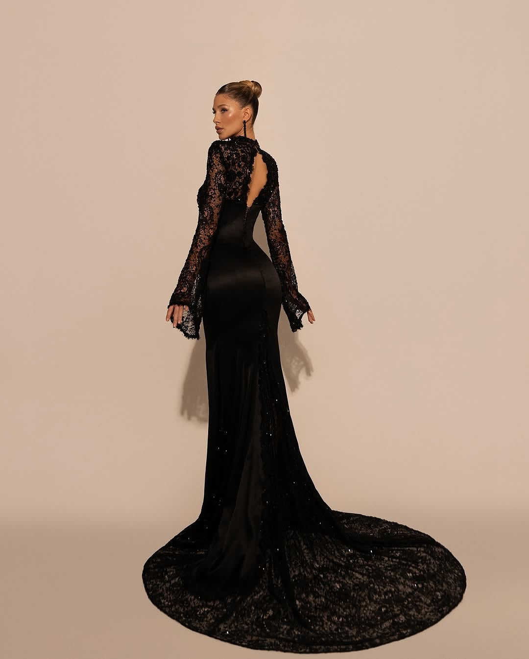 Luxurious Black High Neck Lace Long Sleeves Mermaid Prom Dress YK0572