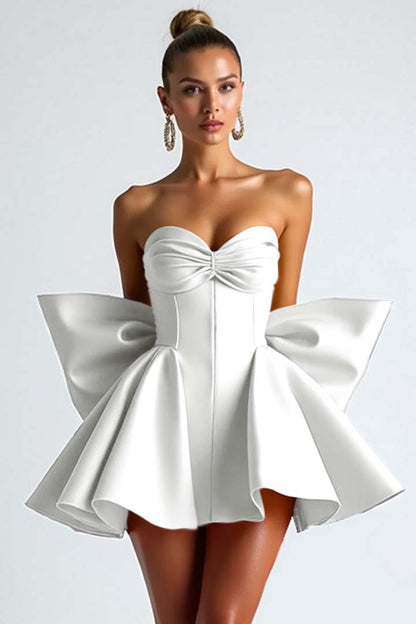 Sweetheart Strapless Sleeveless Short Homecoming Dress With Bowknot HC0182