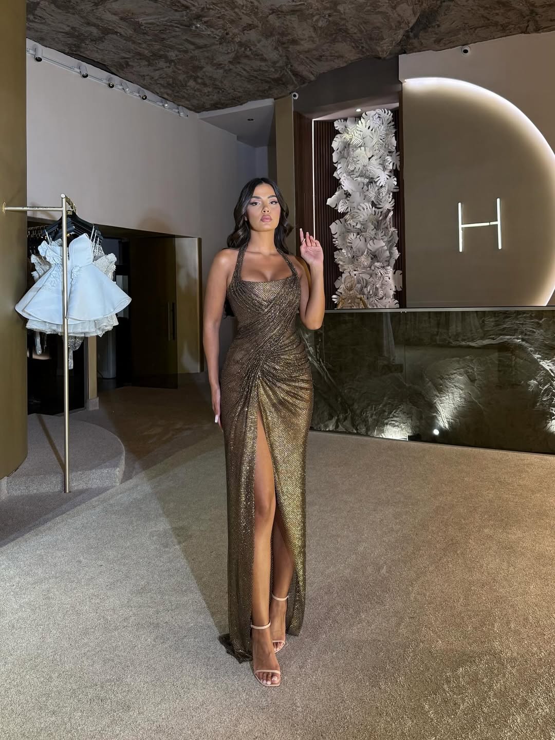 Chic Brown Sequins Halter Sleeveless Split Prom Dress with Pleated | Zelldresses