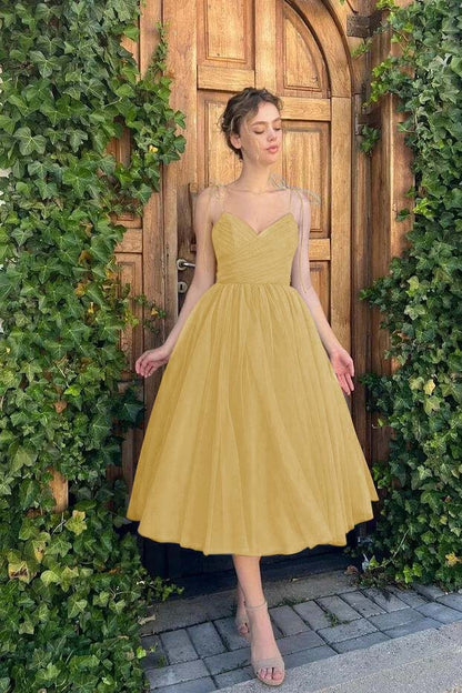 Hellodresses Chic Blue Tulle Spaghetti Strap Sleeveless V Neck A Line Homecoming Dress