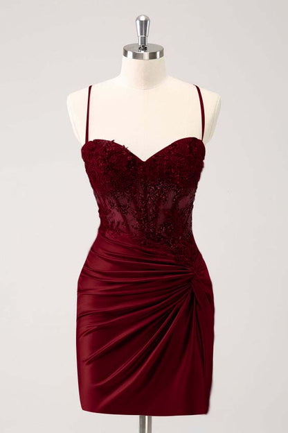 Chic Spaghetti Strap Sweetheart Short Homecoming Dress With Appliques HC0142