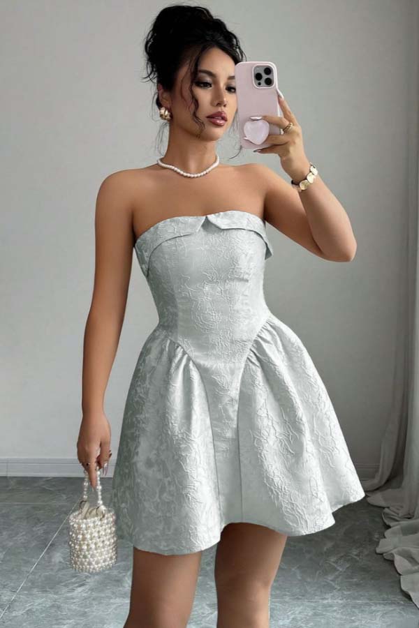 Strapless Sleeveless Short A Line Homecoming Dress With Embroidery HC0161
