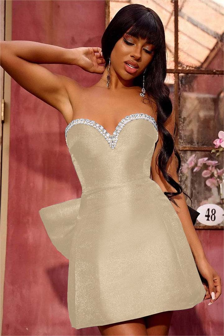 Hellodresses Black Strapless Sweetheart Sleeveless Short Homecoming Dress With Bowknot