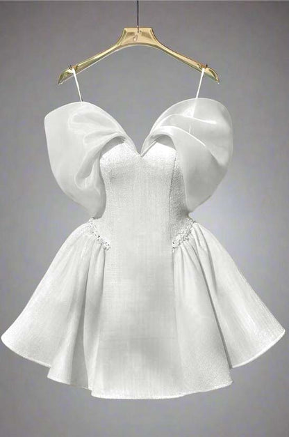 Spaghetti Strap Sleeveless Short A Line Homecoming Dress With Sequins HC0184