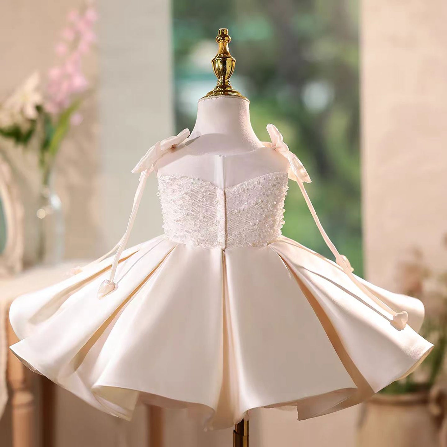 Flower Girl Dress with Stain Pearls for Birthday Wedding Party J582