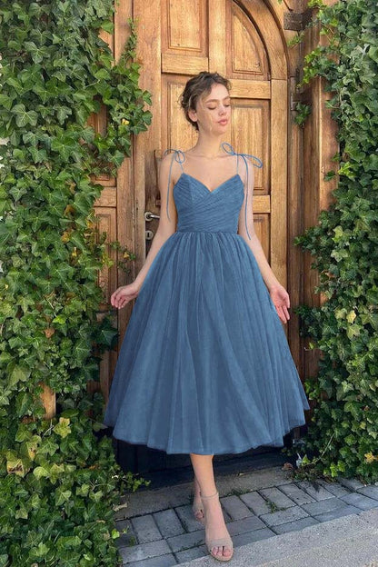 Hellodresses Chic Blue Tulle Spaghetti Strap Sleeveless V Neck A Line Homecoming Dress