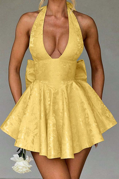 Halter Sleeveless Short Homecoming Dress With Bowknot Embroidery HC0168