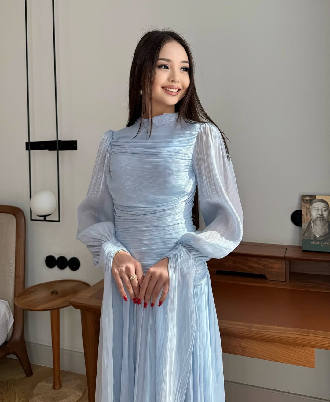 Playful Blue High-Neck Prom Dress Long Sleeves Pleated Floor Length CY0252