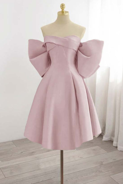 Strapless Sleeveless Short Homecoming Dress With Bowknot Pleated HC0177