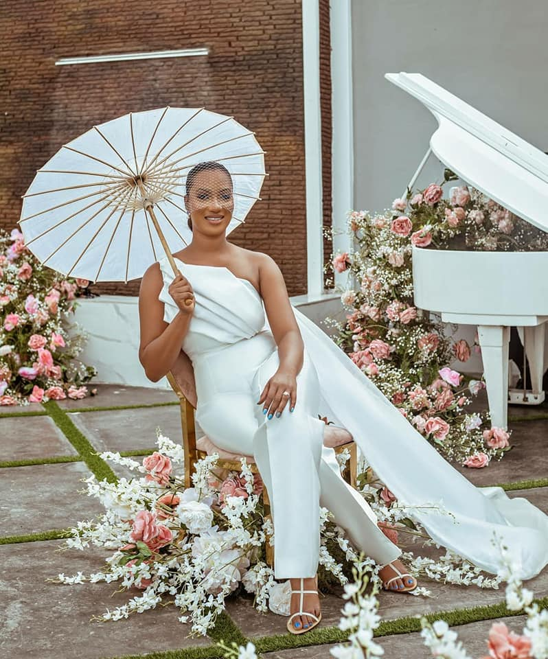 Beautiful White Jumpsuit Evening Dress | Zelldresses